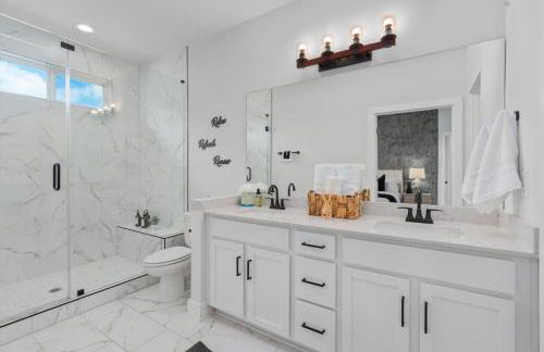 Mega Sized Luxury - Up to 24 Ppl - Downtown Access - Foto 9