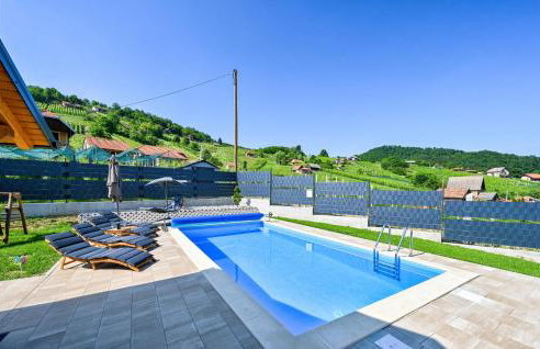 Cozy Home In Vrhi Pregradski With Sauna - Foto 11