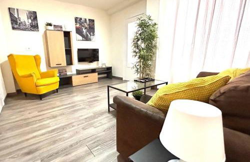 Plaza circular - Más que apartamentos. - Foto 1