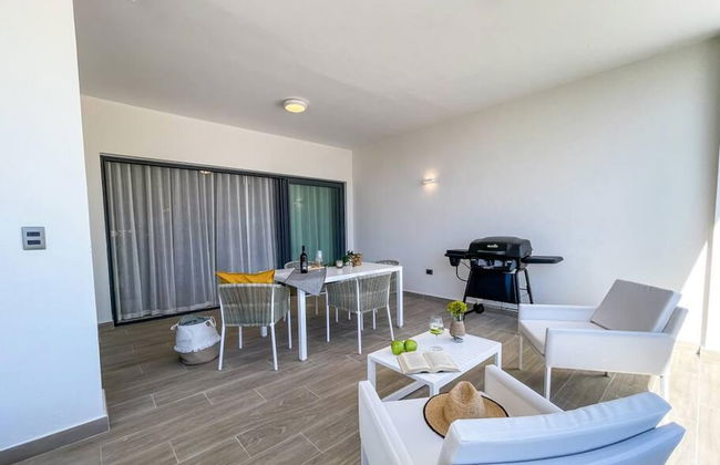 Incredibly Beautiful Condo Just Steps to the Beach - Foto 5