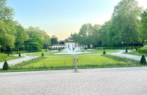 Schönes Zimmer in einer 3er WG-Wohnung geeignet für einen Mann shared apartment - Foto 23