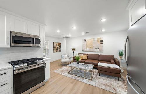 The King's Retreat I - Photo 3