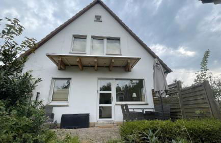 Ferienhaus An der Weinrebe in Bad Hersfeld mit Garten, 2 Bäder, 2 Schlafzimmer & Küche - gratis Parkplätze - Foto 11