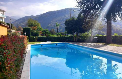 Holiday Home in Maccagno with Pool - Foto 12
