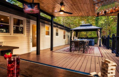 Keener Hollow Family Retreat Hot Tub Sauna Near Pigeon Forge - Photo 19