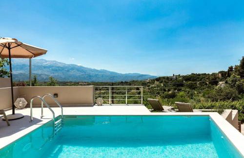 Upper View Villa, with private pool - Photo 67