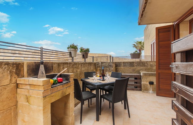 Harbour Views Gozitan Villa + Shared Pool - Foto 23