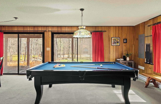 Mountain Magic by Avantstay Firepit + Game Room - Pool Table, Foosball - Foto 22