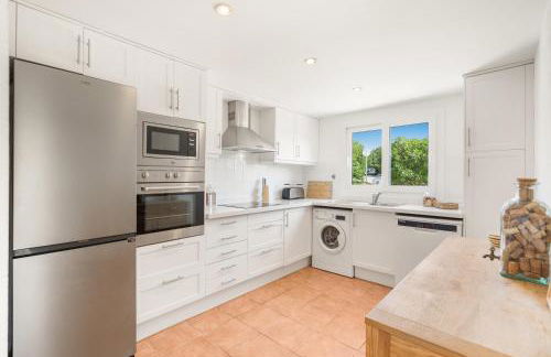 Casa Maitzgon - Renovada casa con piscina y jardín - Photo 6