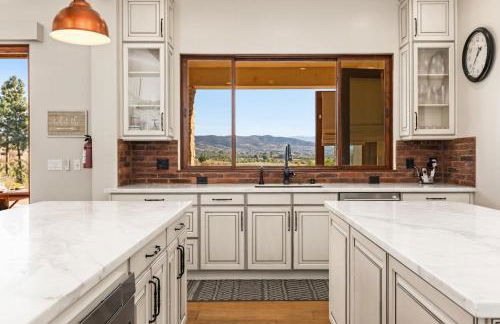 Villa de la Sky Ranch Sprawling Tuscan Villa in Wine Country - Foto 27