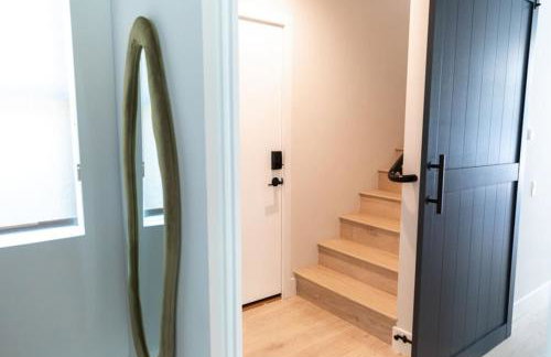 Beachfront Bliss in HB Luxury Ocean View Rental - Foto 20