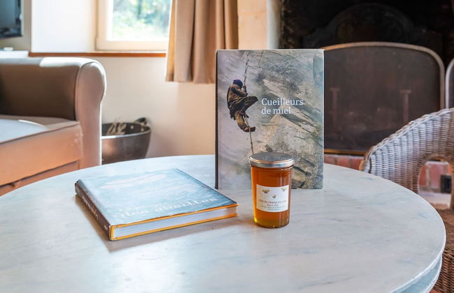 Charming Holiday Home in Yevre-la-ville With Pool - Foto 73