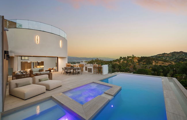 Woodhill Canyon - Photo 1