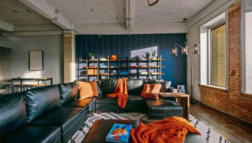 Luxury Downtown Dallas Retreat with Parking, Pool, Gym - Foto 4