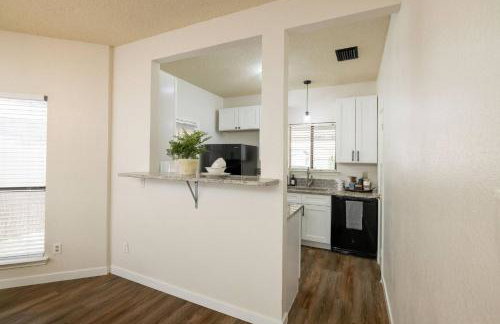 Spacious Duplex Near World Cup & DFW Airport - Foto 11