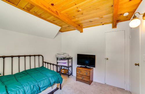 Frazier Park Cabin with Ping-Pong Table, Near Trails - Foto 13