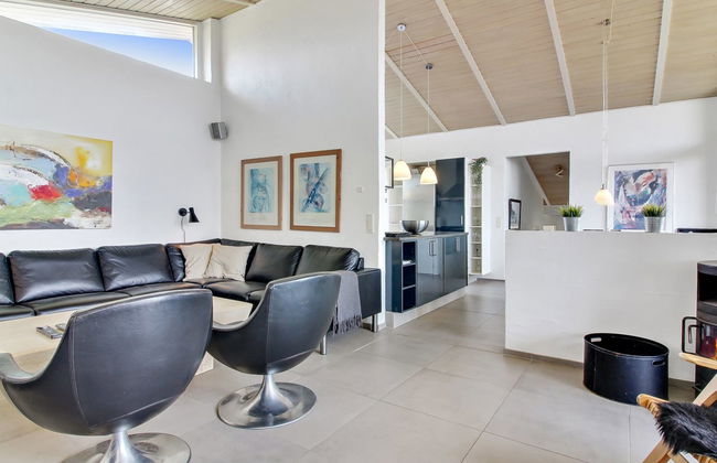 "Judeth" - 300m from the sea - Foto 20