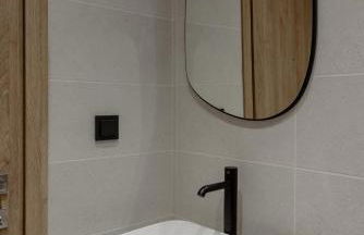 Galio Suites Airport by Airstay - Photo 10