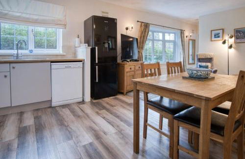 Garden Cottage - 2 Bedroom Cottage - Penally - Photo 38