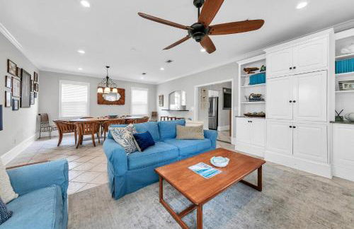 The Spyglass a 5 bed 3 bath house that sleeps 14 and just 67 steps from the beach - Foto 26