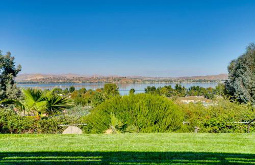 Water-View Home w/ Hot Tub in Lake Elsinore! - Foto 22