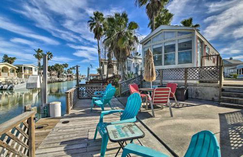 Furnished Deck Waterfront Port Isabel Cottage! - Foto 20