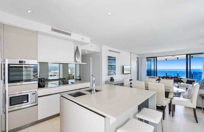 Soul Beachfront Apartments - HR Surfers Paradise - Photo 11