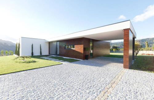 Elegant Villa Near Vieira do Minho with Pool - Foto 32