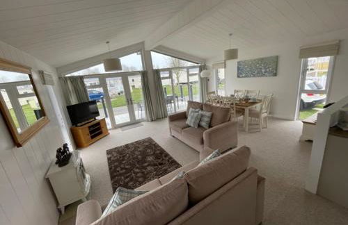 Tuscany Lodge - Photo 21