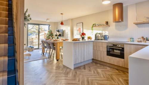 Luxury Stay, City Walk, Pool Table & Air Hockey, Garden, Parking, Business & Families - Oakview - Foto 5, dishwasher