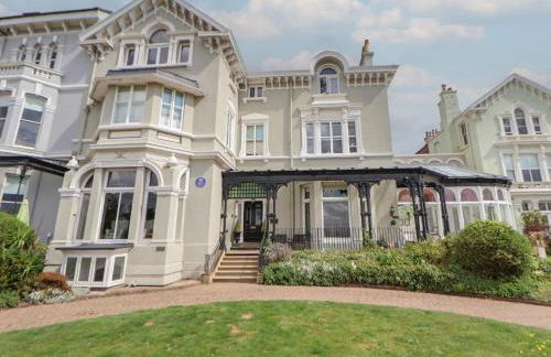 Ismay Dining Room Suite - Titanic Interest - Foto 1