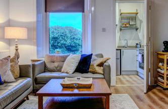 The Fullarton - Coorie Doon Stays - Foto 1