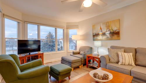 Manistee Retreat about 30 Mi to Crystal Mountain! - Foto 1