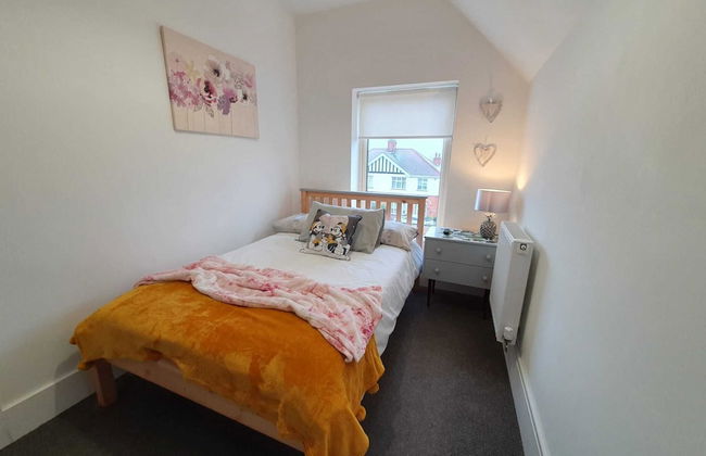 Riverdale House - 4 Bedrooms - Photo 12