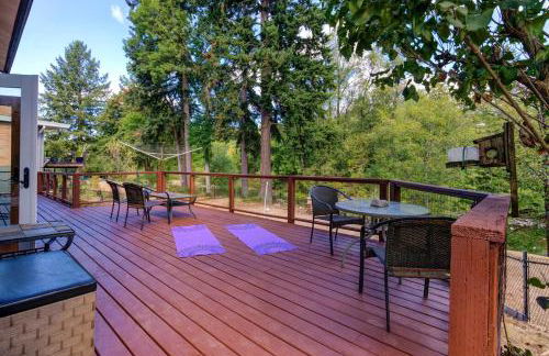 Riverside Home With a Rustic Charm - Foto 13