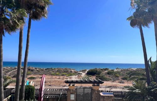 Bahía de Marbella Beachfront 2 bedroom apartment - Photo 16