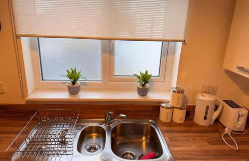 Kent Sittingbourne Entire Home Close to the Beach - Photo 50