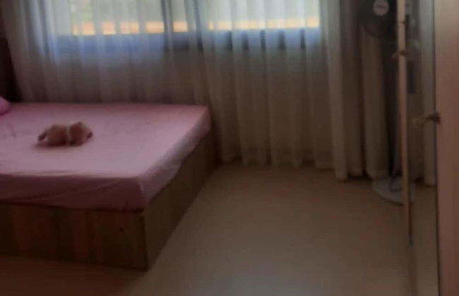 Whispering Waters, Two Bedroom With a Garden, Azha - Foto 3