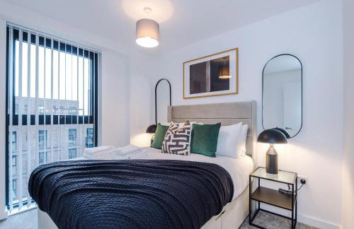 Modern 2BR Apartment w Secure Parking Salford - Foto 24