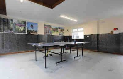 Gethin Lodge cosy Holiday cottage Near BPW with secure double garage with cctv sleeps up to 6 guests - Photo 40