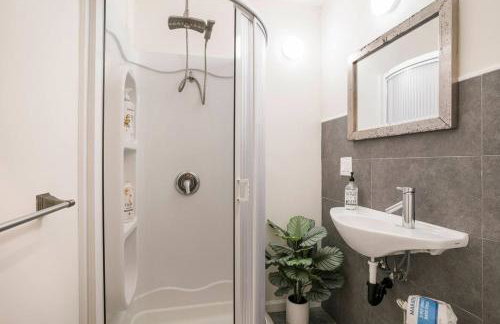 Private Room0 Own Bath Own Entry Shared Kitchen Walk to UCSD - Foto 4