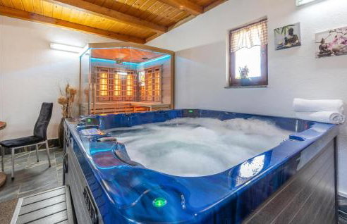 Stunning Home In Gospic With Sauna - Foto 7
