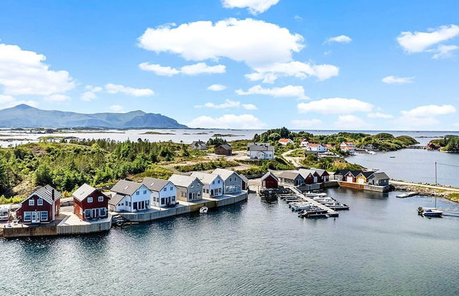 6 Person Holiday Home in Averoy - Foto 34