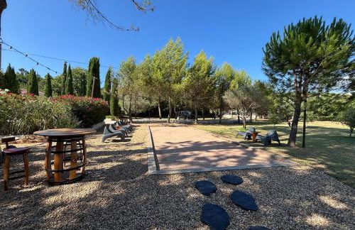 Villa Soleil Piscine Jacuzzi Pétanque Espace bbq billard et salons extérieurs - Foto 67