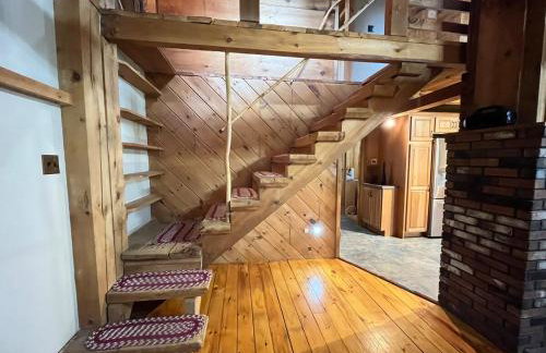 Cozy House 10 Min To Lake George - Foto 27