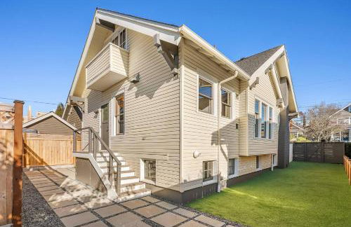 Refined Seattle Craftsman - Perfect Family Retreat near Parks, Zoo & UW - Foto 19