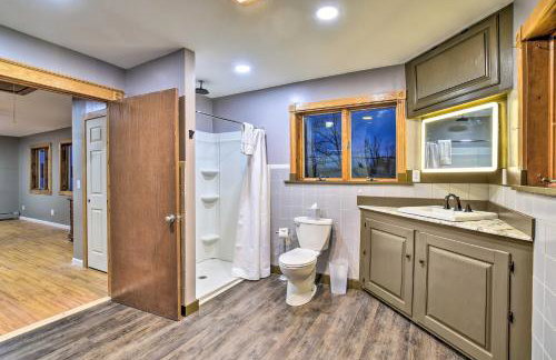 Honeoye Lake House with Community Amenities! - Foto 18