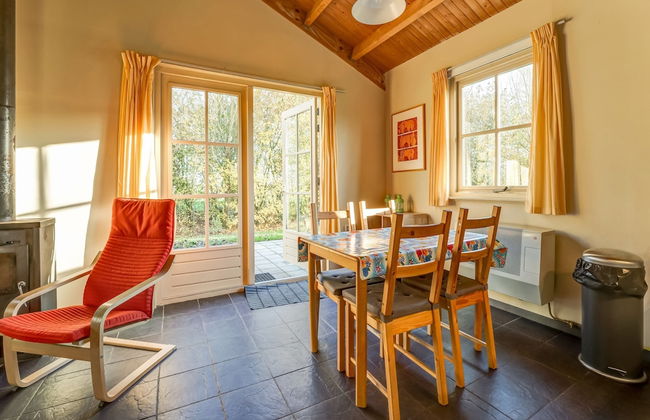 Tranquil Holiday Home in Lage Zwaluwe With Terrace - Photo 60