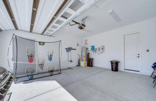 Hikers Retreat with Furnished Patio in Rimrock! - Foto 33