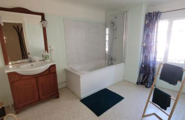 Chambre indépendante Au Relais Normand - Foto 9